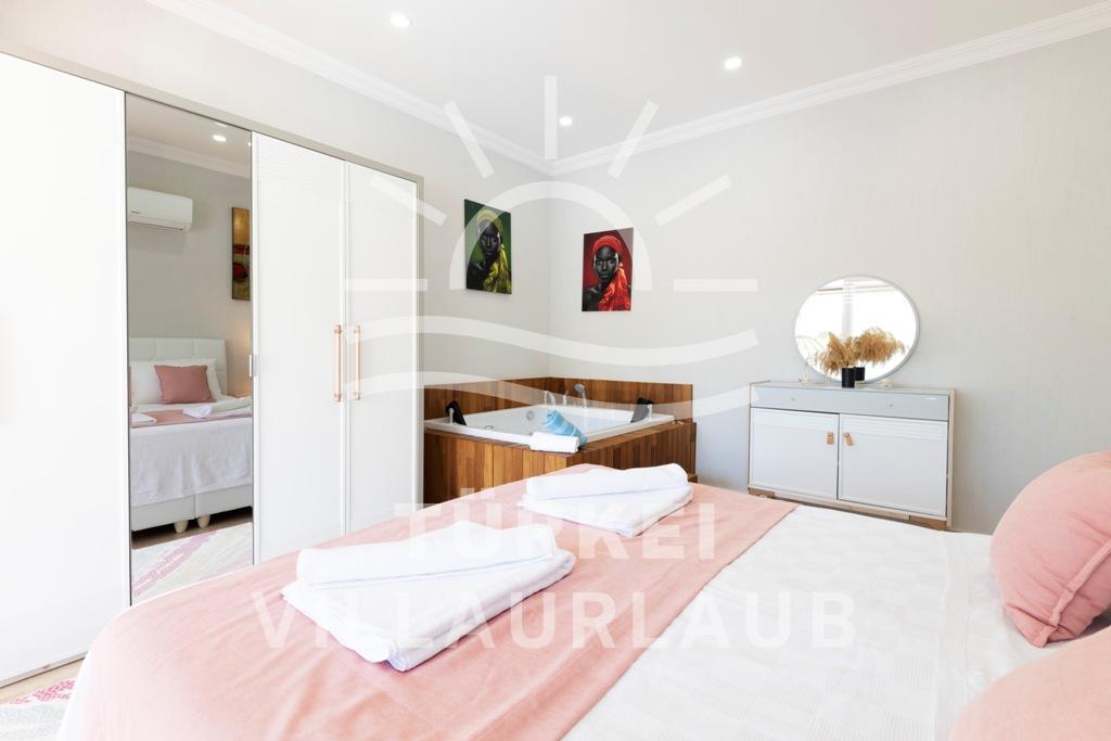 Villa Zeta 2 İslamlar fotoğrafı