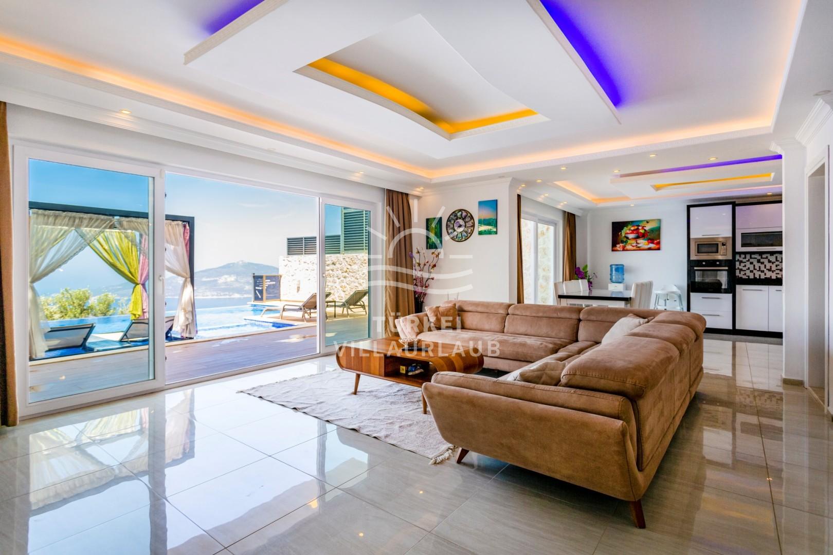 Villa Riga Bezirgan fotoğrafı