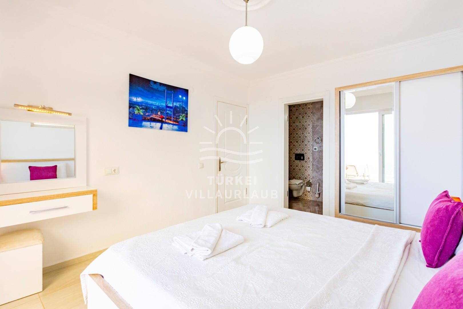 Villa Riga Bezirgan fotoğrafı