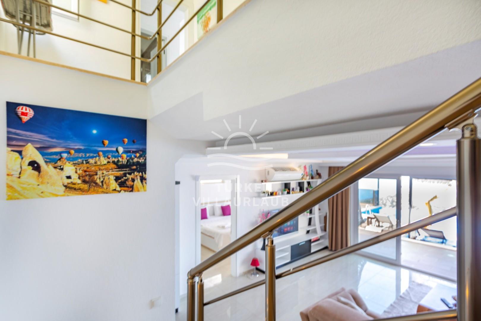 Villa Riga Bezirgan fotoğrafı