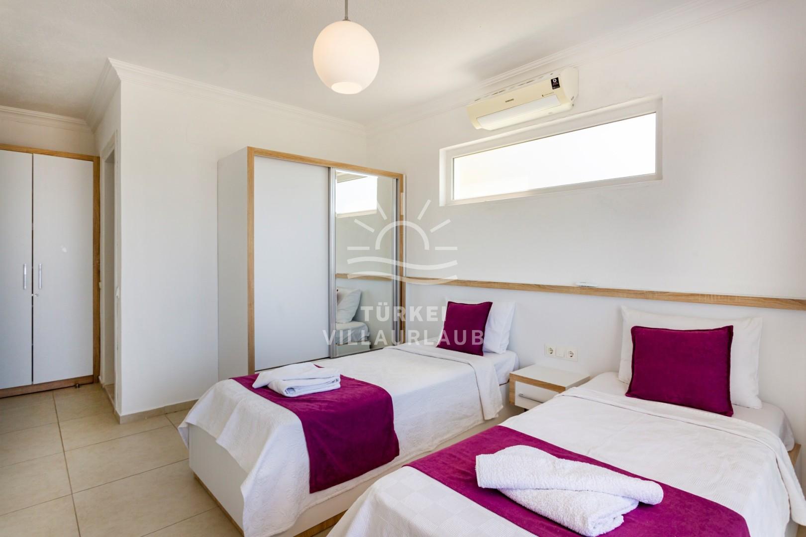 Villa Riga Bezirgan fotoğrafı