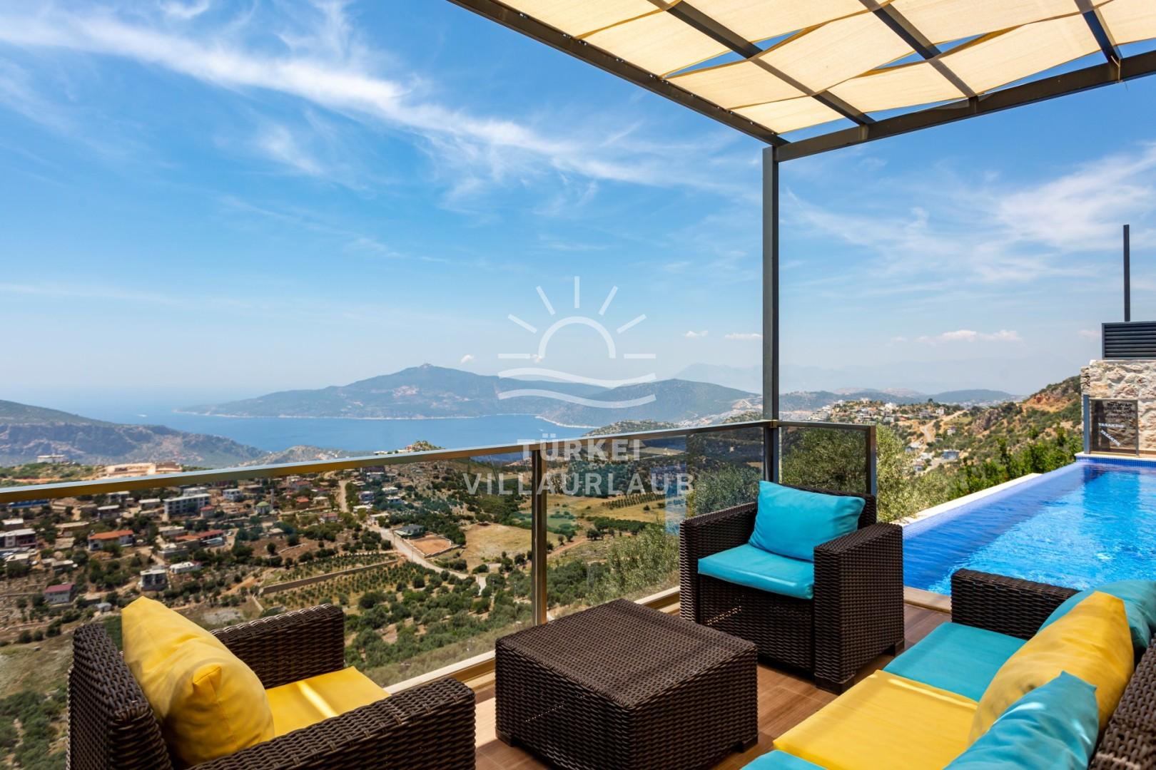 Villa Riga Bezirgan fotoğrafı
