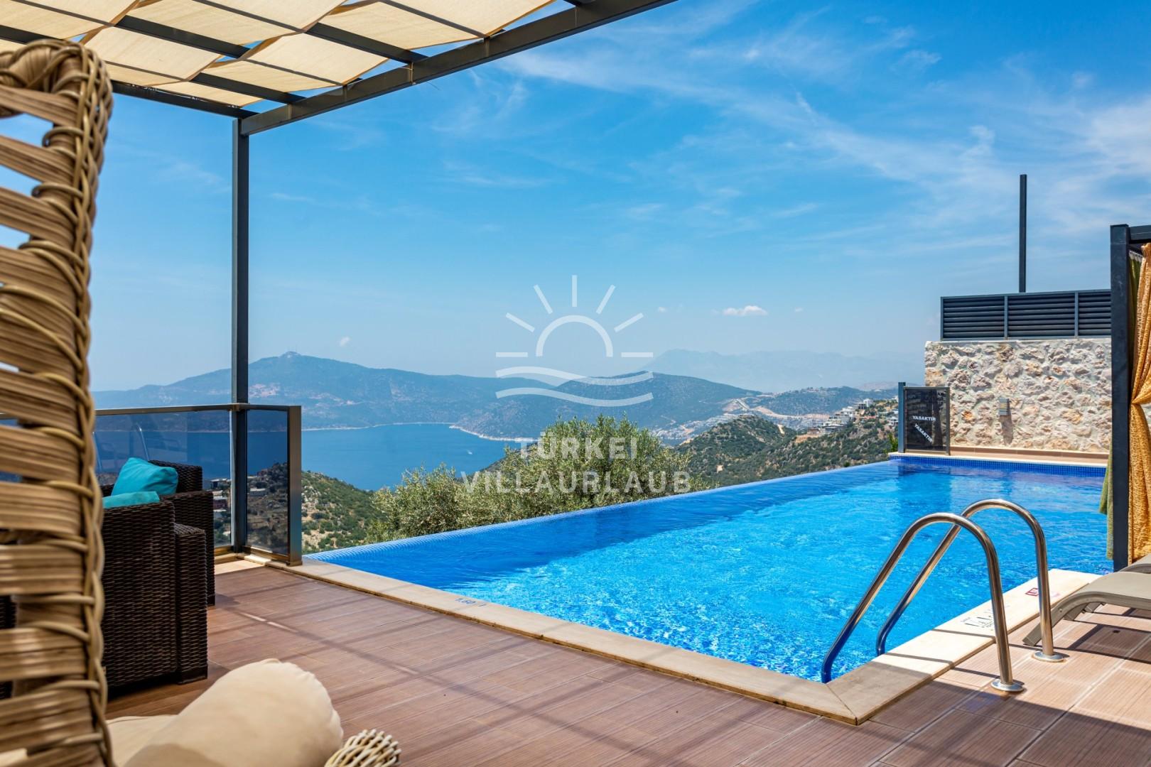 Villa Riga Bezirgan fotoğrafı