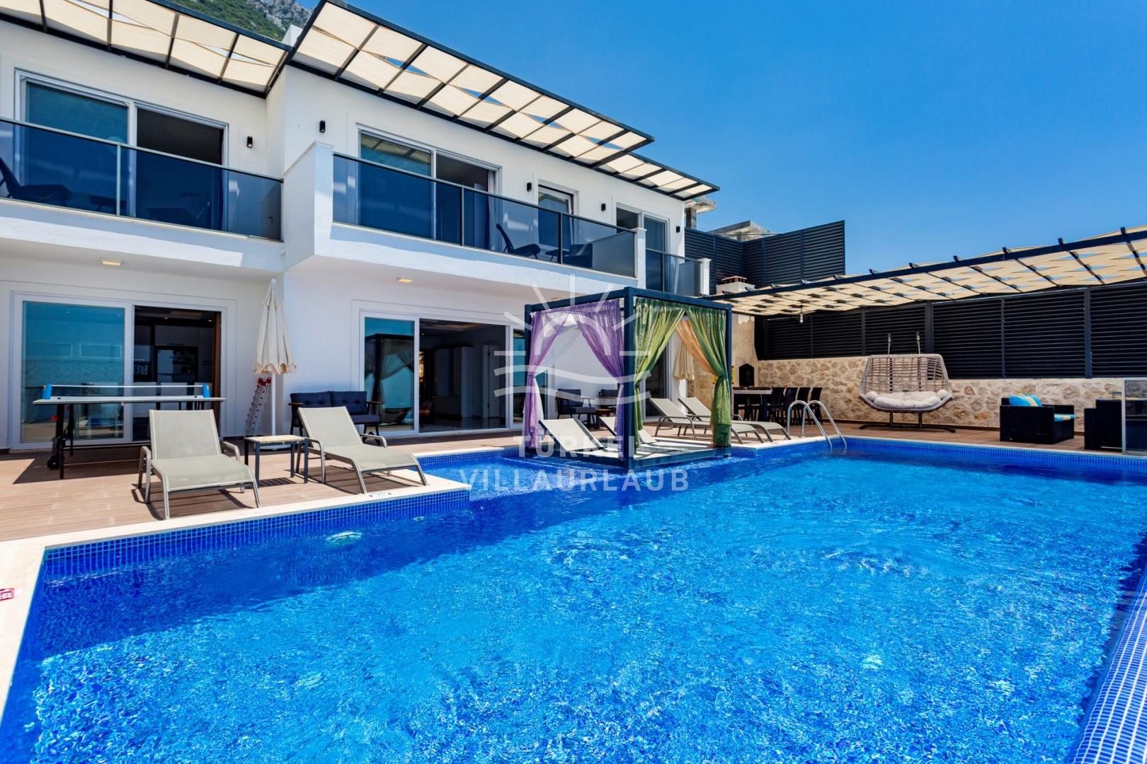 Villa Riga Bezirgan fotoğrafı