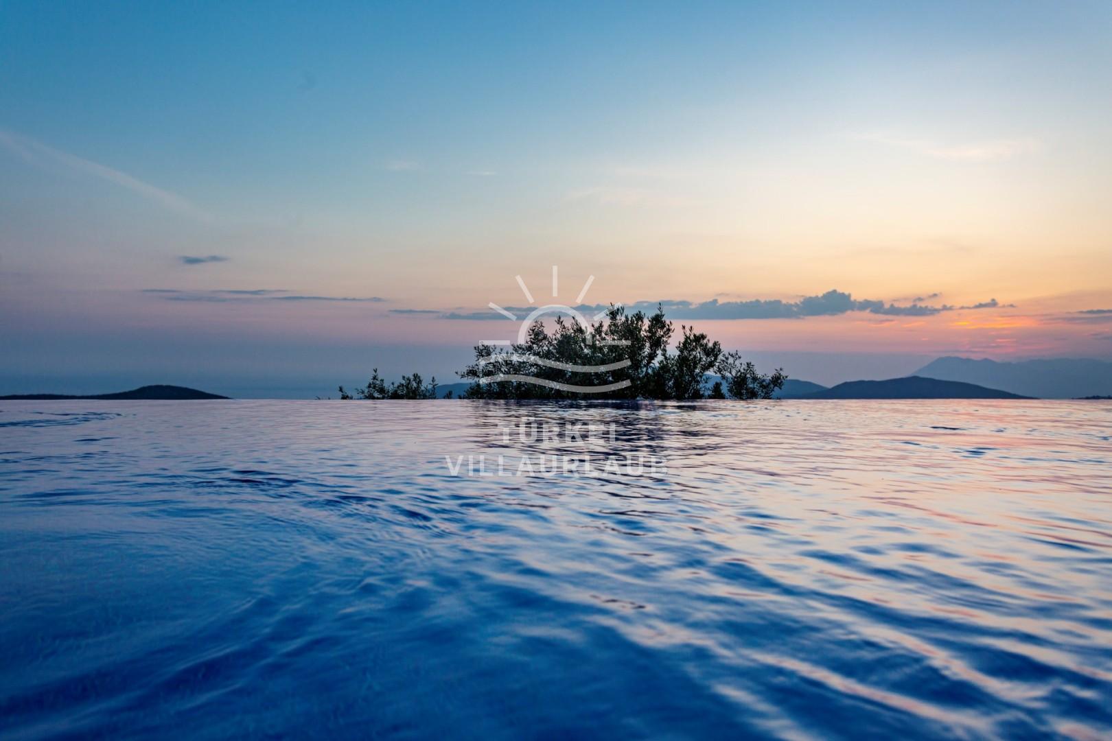 Villa Riga Bezirgan fotoğrafı