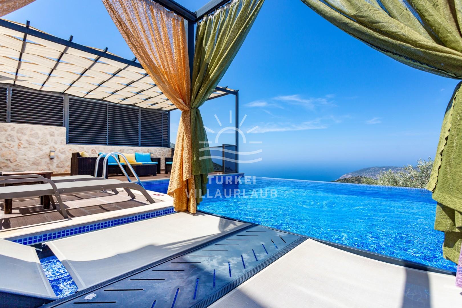 Villa Riga Bezirgan fotoğrafı