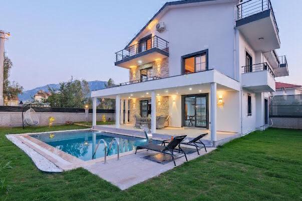 Villa Selby 2