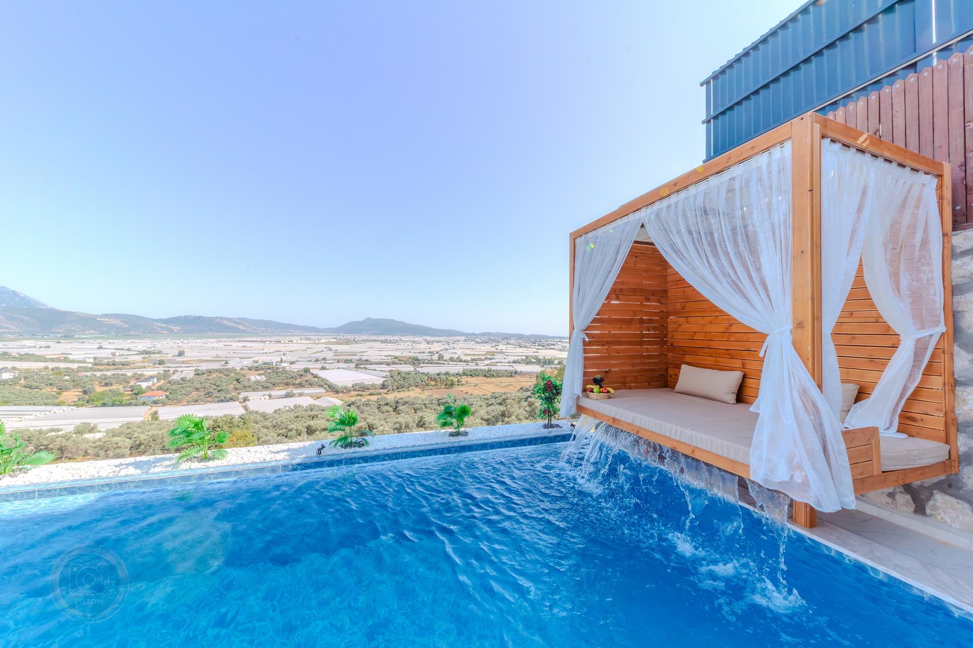 Villa Cery 2