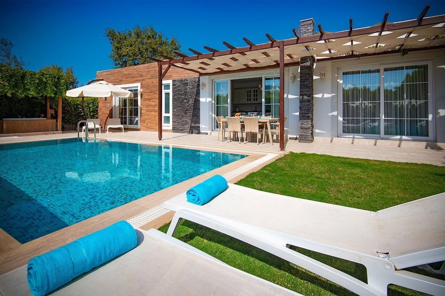 Villa Livaro 4